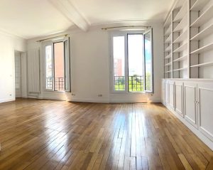Parquet massif rénové Paris